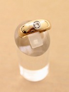 14 karat guld ring strrelse 56 med ca. 0,20 carat diamant