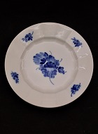 RC Blue Flower plate 10/8550
