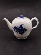 RC Blue Flower teapot 10/8244