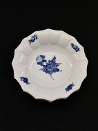 ROYAL COPENHAGEN blue flower angular bowl 10/8557
