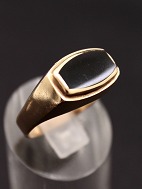 8 carat gold ring  with onyx
