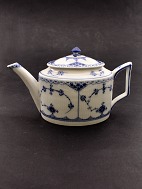 Royal Copenhagen blue fluted teapot 1/684