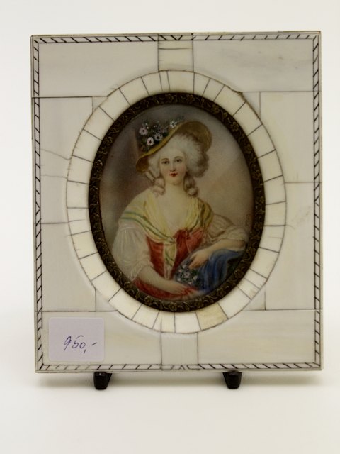 Miniature picture in ivory frame sold