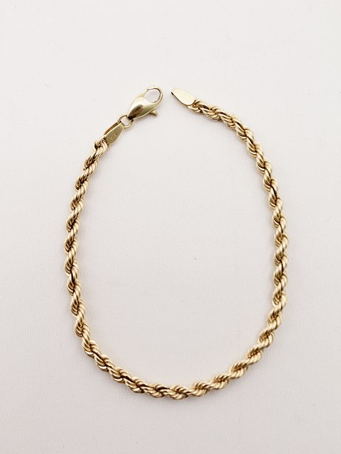 14ct gold bracelet sold