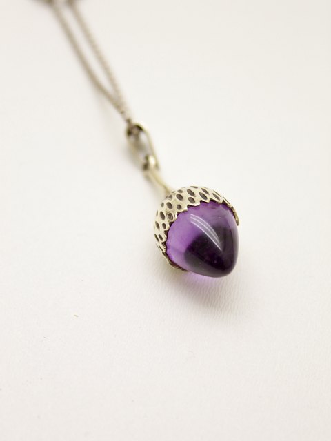 Sterling silver necklace and amethyst pendant sold