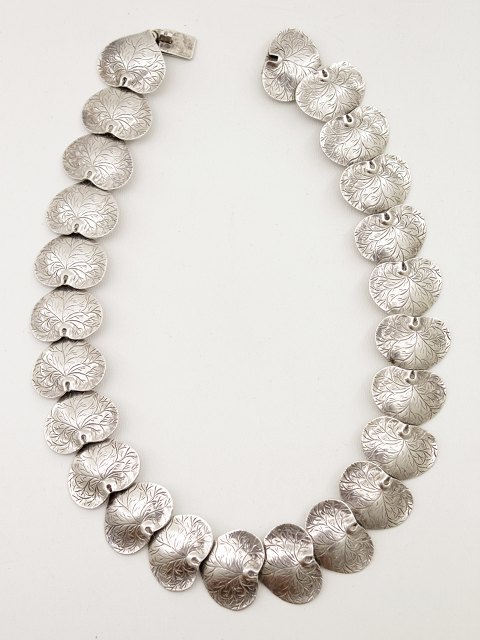 Vintage sterling silver necklace