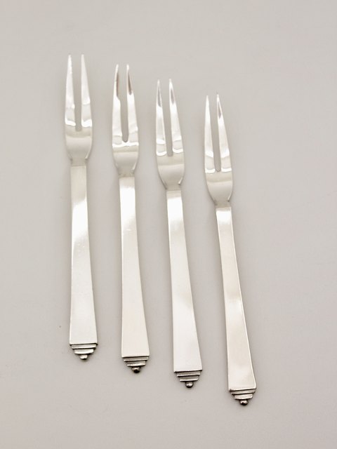 Pyramid cold meat fork