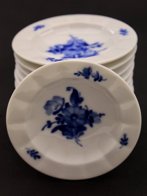 Royal Copenhagen blue flower plate 10/8554