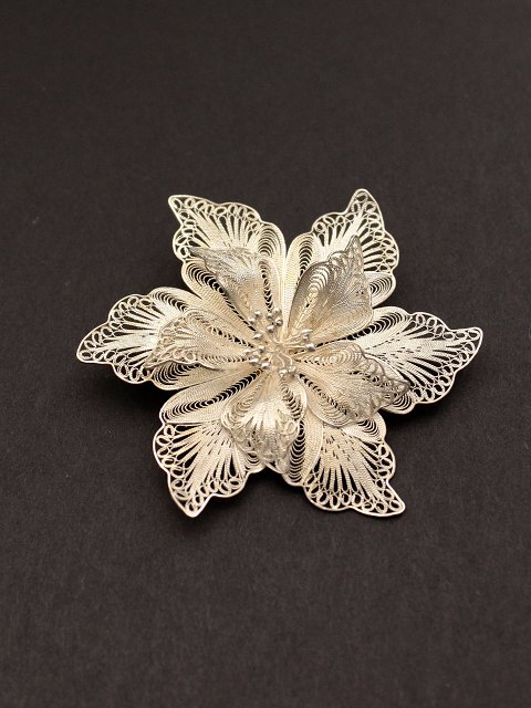 Sterling silver filigree brooch