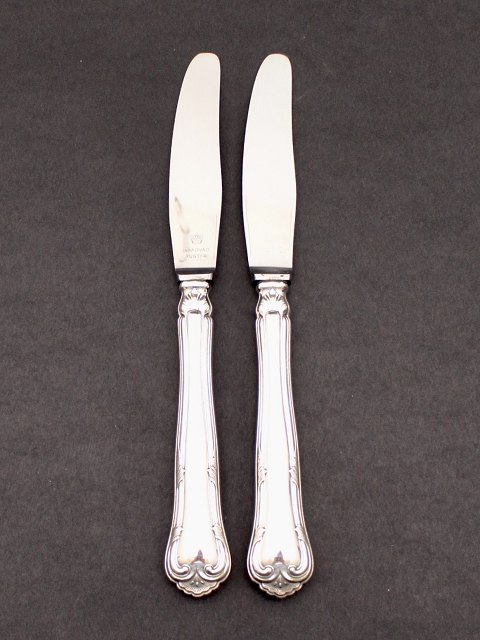 Herregaard knives 22.5 cm.