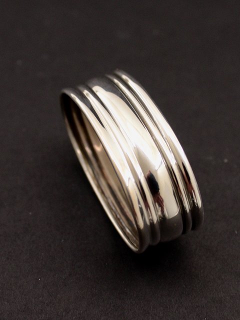 830 silver napkin ring