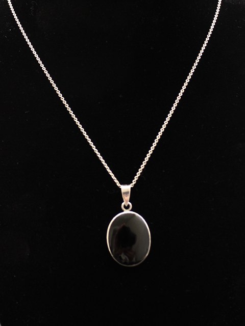 Silver necklace 43 cm. with pendant