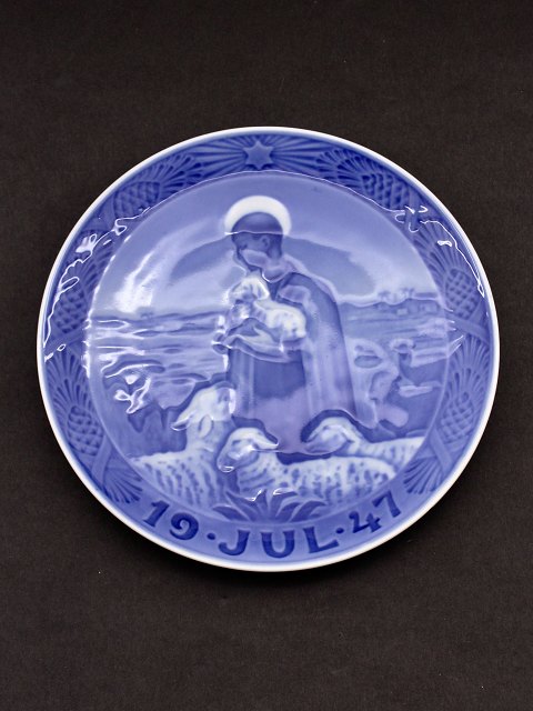 Royal Copenhagen Christmas plate 1947