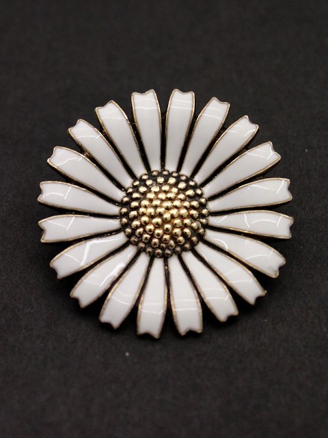 A Michelsen daisy brooch 3.2 cm.sterling silver