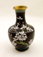 Cloissonne' vase