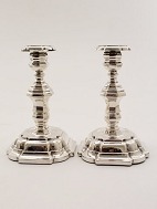 Tretårnet sølv lysestager i barok form solgt