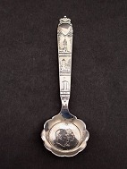 Tretårnet sølv ske 14,5 cm. med minder fra Himmelbjerget Slotskirken og Ejer Bavnehøj