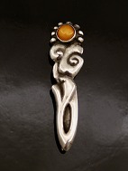 830 slv art nouveau broche