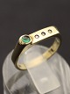 14 karat guld ring  med 3 diamanter