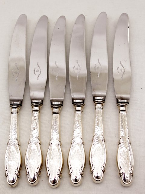 Frijsenborg knive solgt
