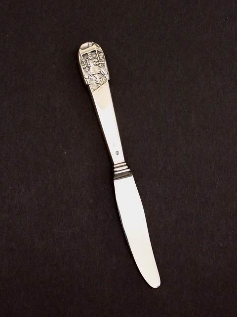 Tretårnet sølv H C Andersen barne kniv 16,5 cm.  " Kejserens nye Klæder"