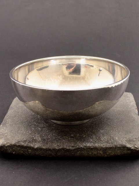 Hans Hansen sterling sølv skål H. 5,5 cm. D. 13 cm. # 347