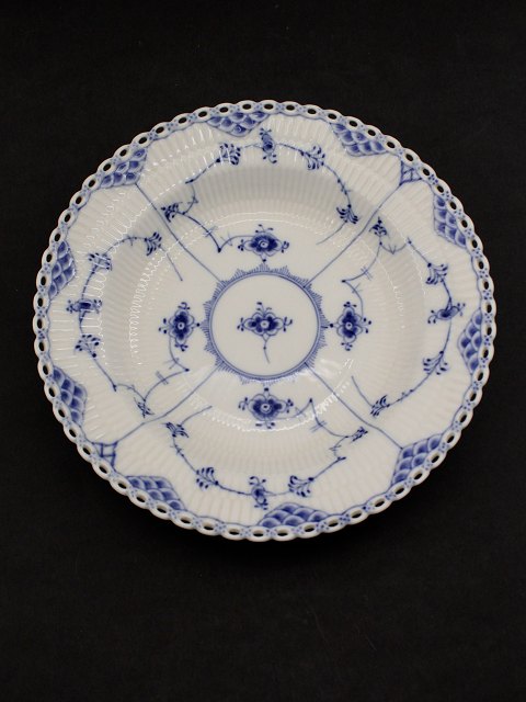 Blue fluted soup plate 1/1078