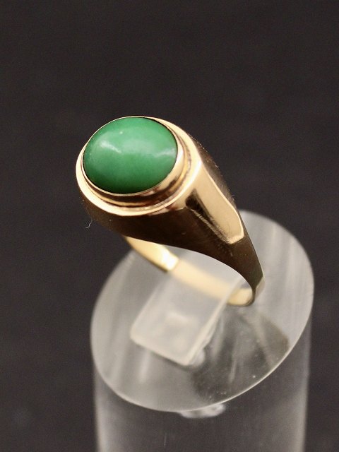 14 karat guld ring med jade