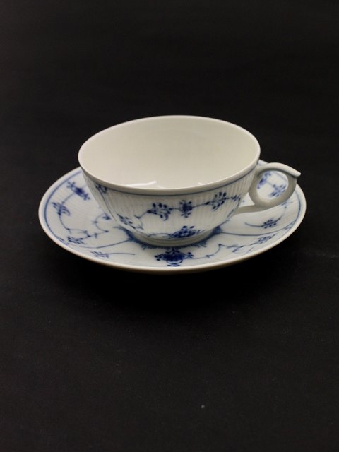 Royal Copenhagen blue fluted tea cup 1/76